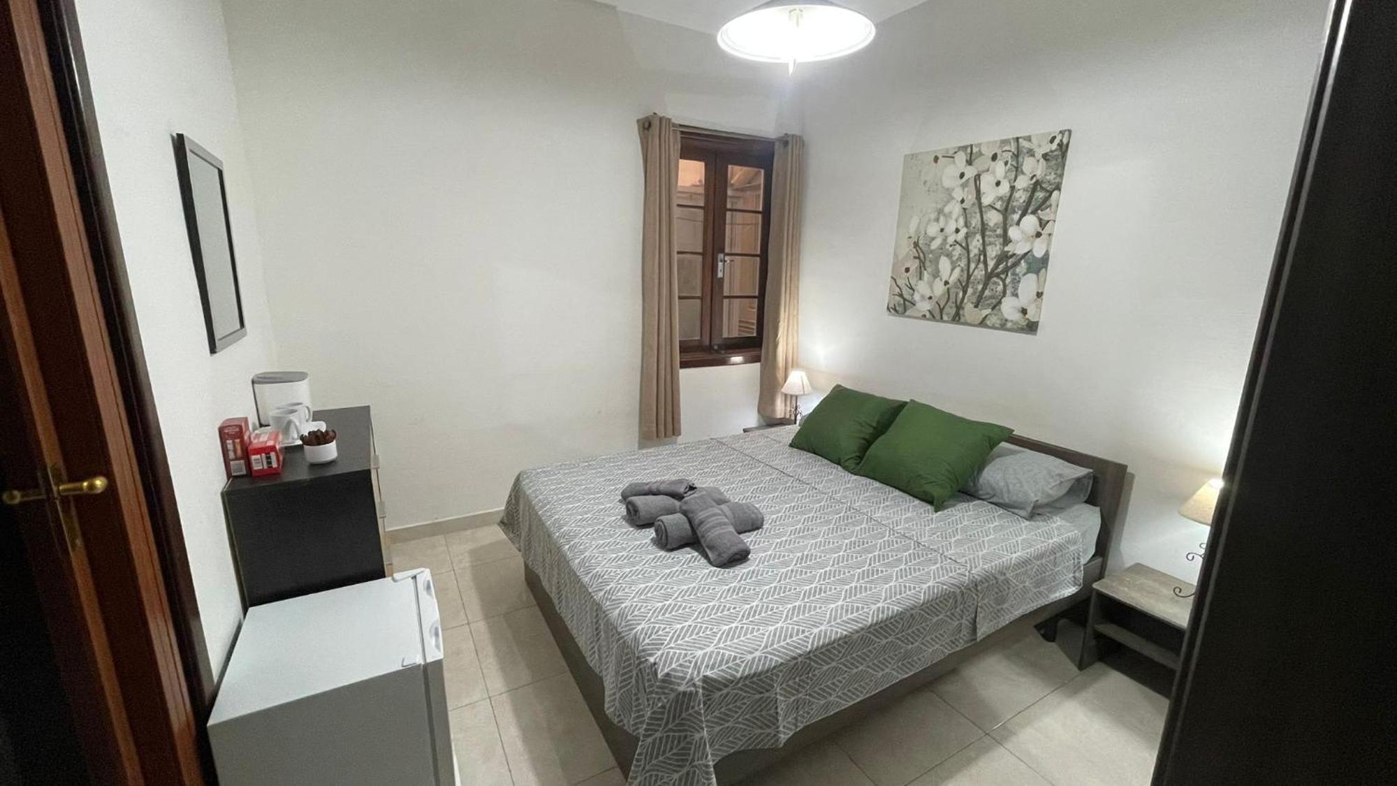 Amery R1 * Sliema